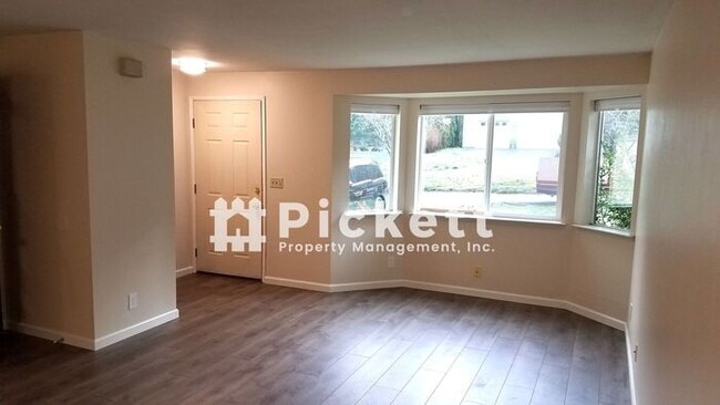 Photo - 2 Bedroom Duplex in Central Kitsap
