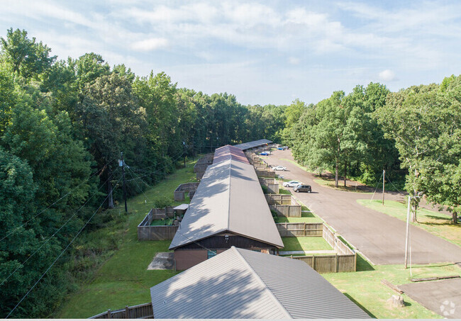 Building Photo - The Ranch Rental