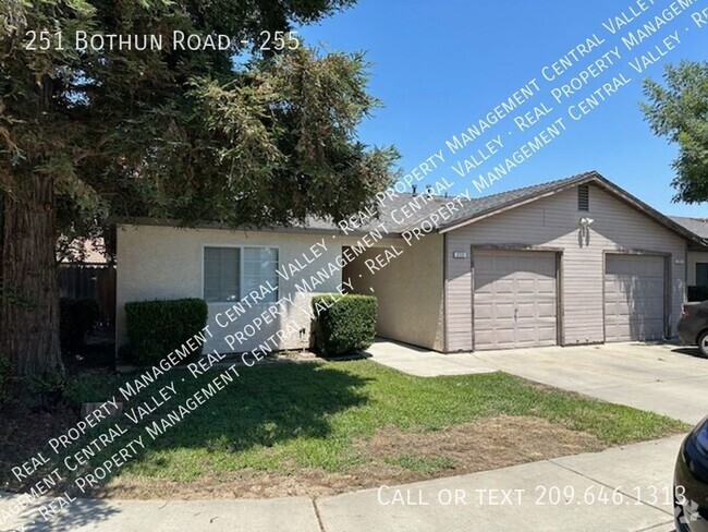 Building Photo - Turlock 2 Bedroom 2 Bath Single Story Duplex Rental