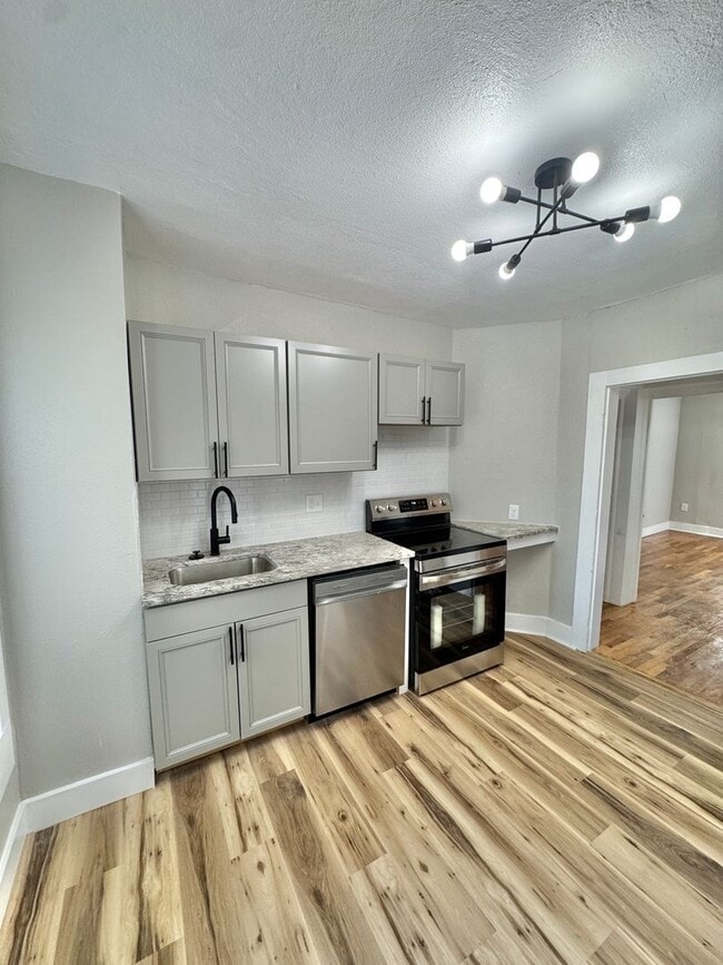 Photo - 322 E St Vrain St Unit 3