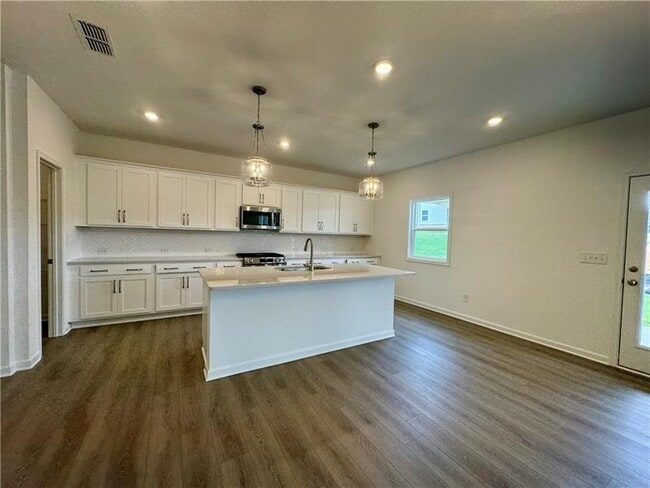 Photo - 5441 Hargrove Way