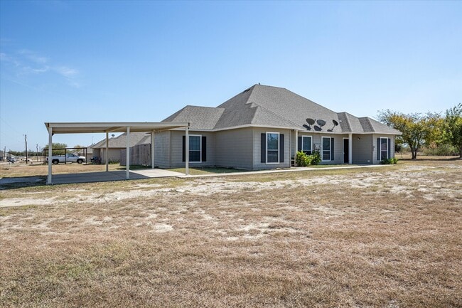 101 Collett Ct