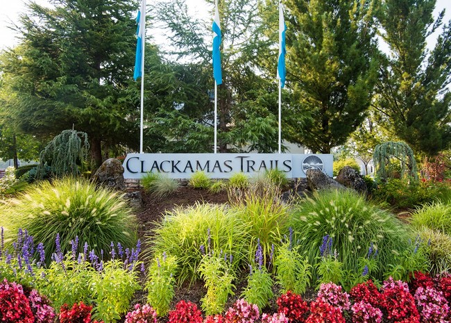 Clackamas Trails Apartments - Clackamas Trails Apartments