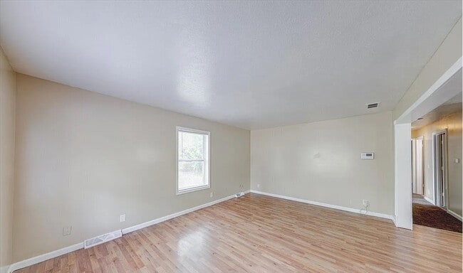 Photo - 1846 Holloway Ave