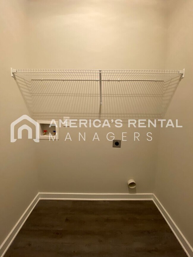 Photo - 510 Ridgeview Cir