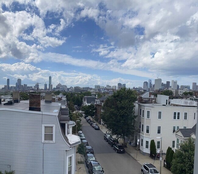 Photo - 149 Dorchester St Unit 1