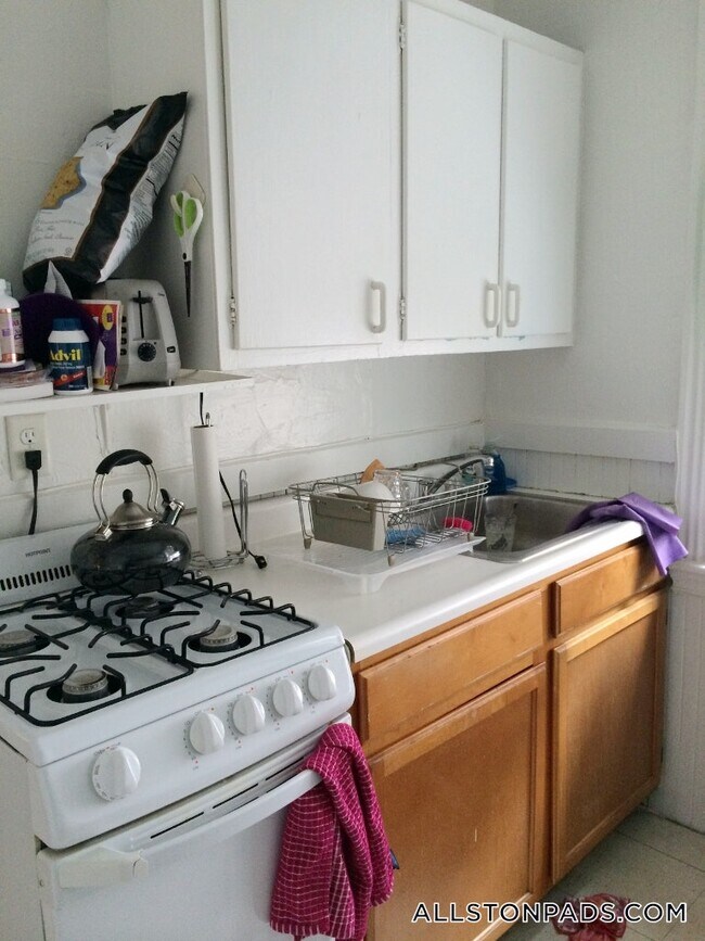 Building Photo - 5 Walbridge St Unit 18