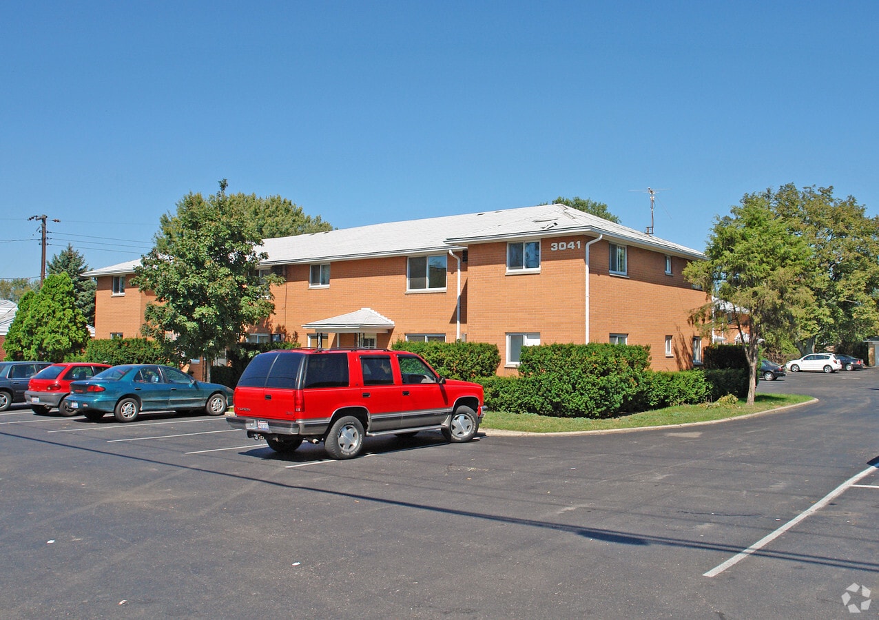 Photo - 3041 W Alex Bell Rd Apartments