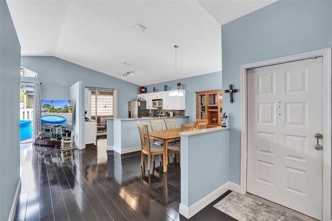 Photo - 5012 SW 149th Terrace