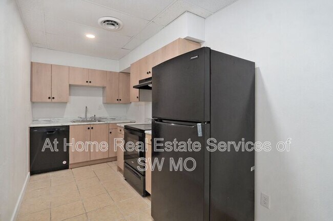 Photo - 3342 E Linwood St Condo Unit 10