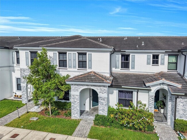 Photo - 18320 SW 148th Rd