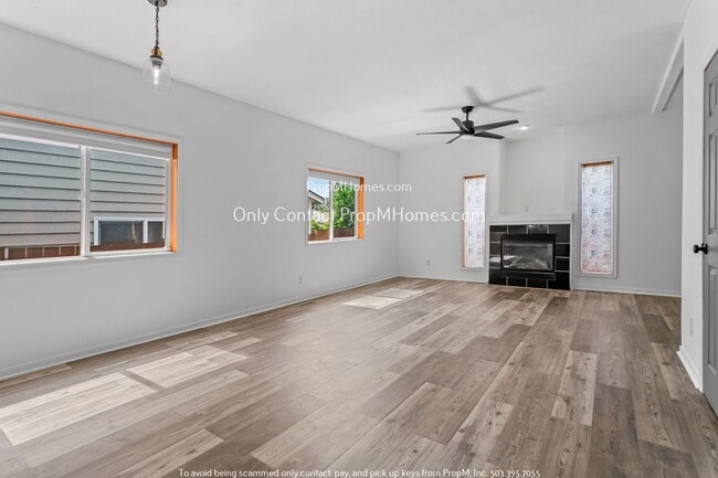 Photo - Three Bedroom Retreat with Open-Concept Living and Modern Finishes!