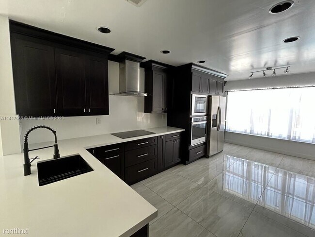 Photo - 4 br, 2.5 bath House - 13405 SW 144th Ter