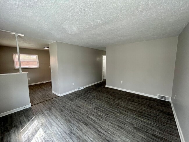 Photo - BRIDGETOWN- Warm and Cozy 3 bedroom with attached garage