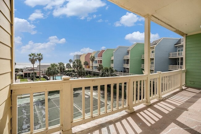 Photo - 7820 Seawall Blvd Unit 105