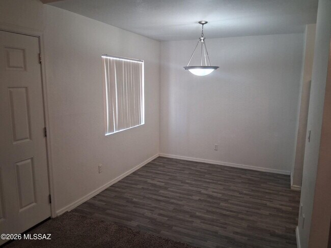 Photo - 806 S Langley Ave Unit 202