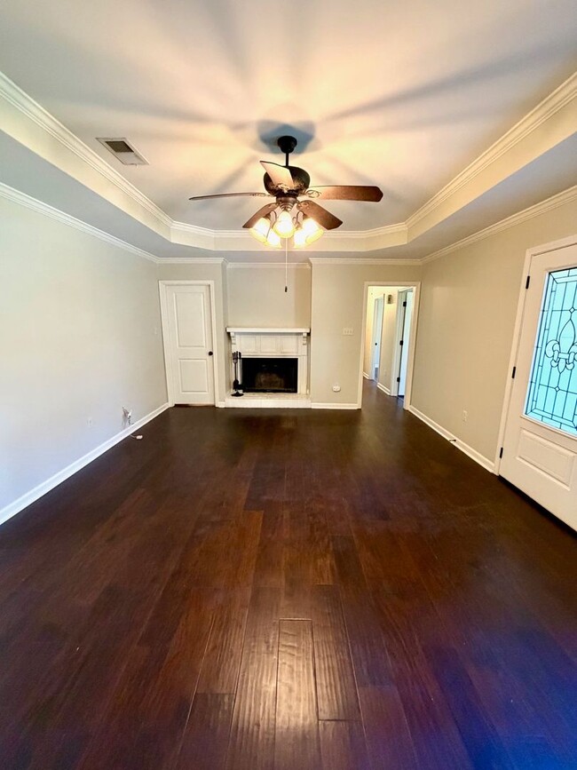 Photo - 18277 Autumn View Dr