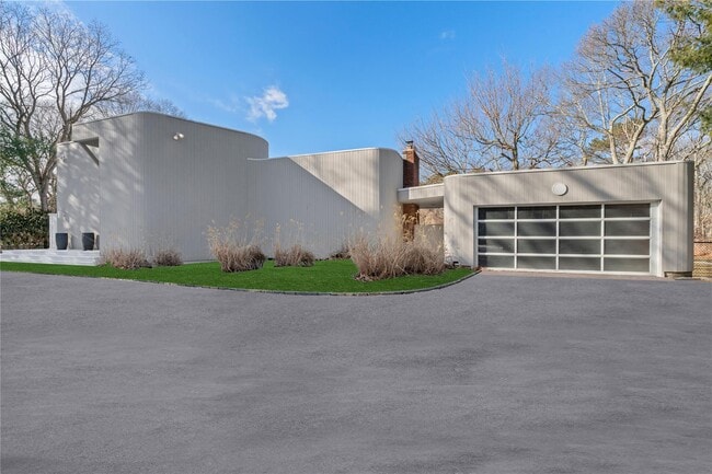 Photo - 10 Fox Hollow Dr