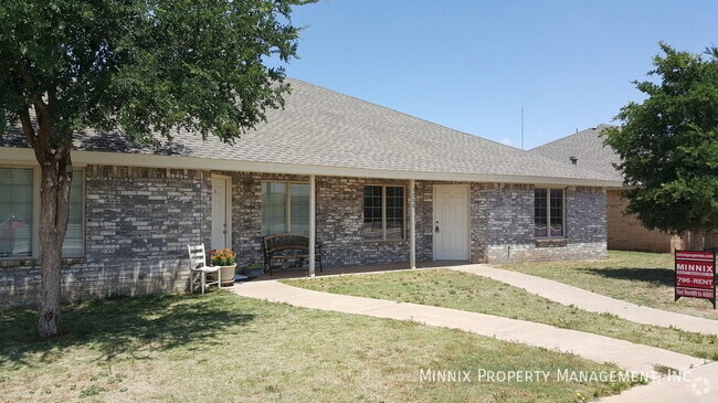 Building Photo - 3208 111th St Rental
