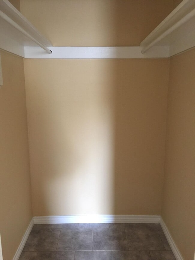 Photo - 12 Pine Creek Cir