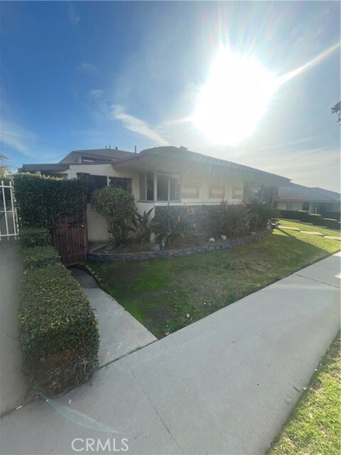 Building Photo - 5150 W Slauson Ave Rental
