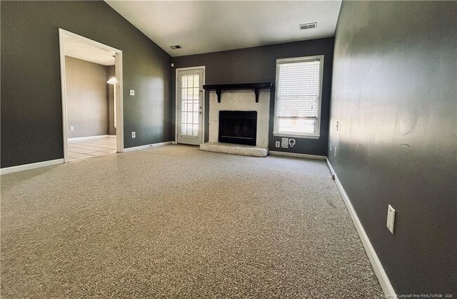 Photo - 205 Sparrow Dr