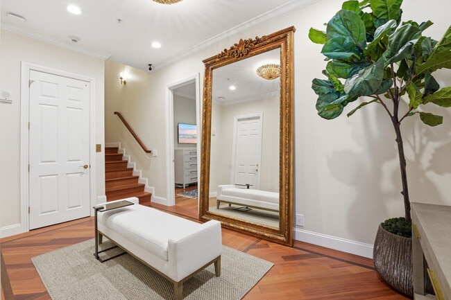 Photo - 921 Osceola Dr Unit 2