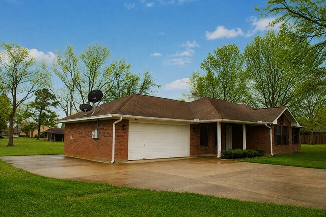 Photo - 3121 County Rd 415B