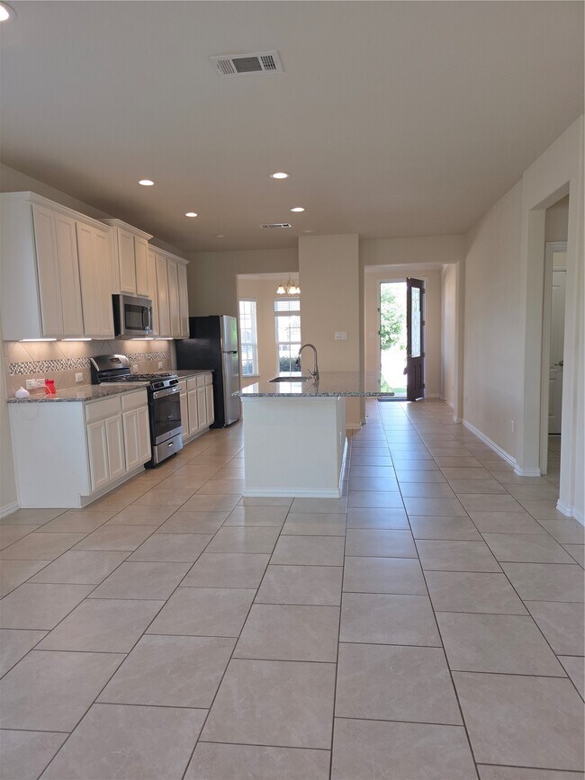 Photo - 24722 Lake Basin Ct