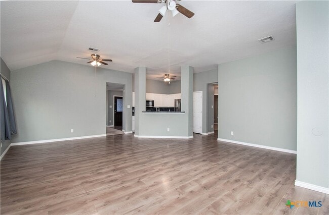 Photo - 2001 Matt Dr