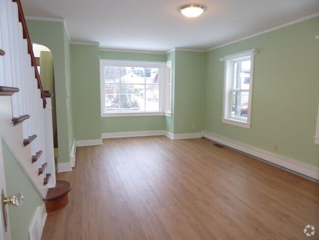 Building Photo - 3BD/1.5BA, Downtown Juneau in the flats, N... Rental