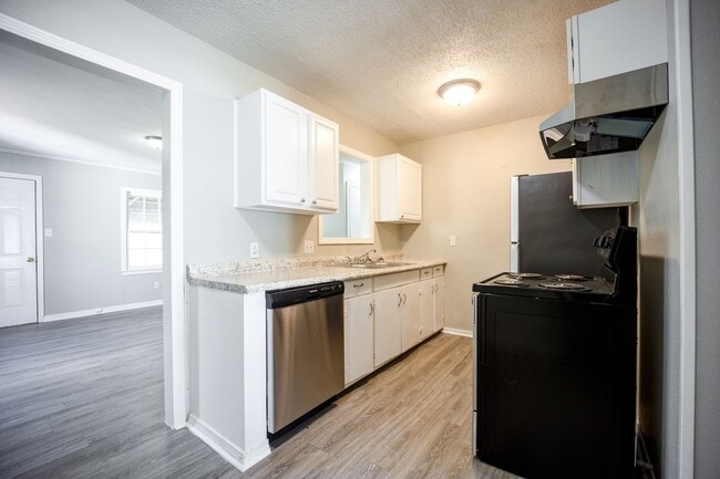 Photo - Freshly Updated 3 Bedroom Home