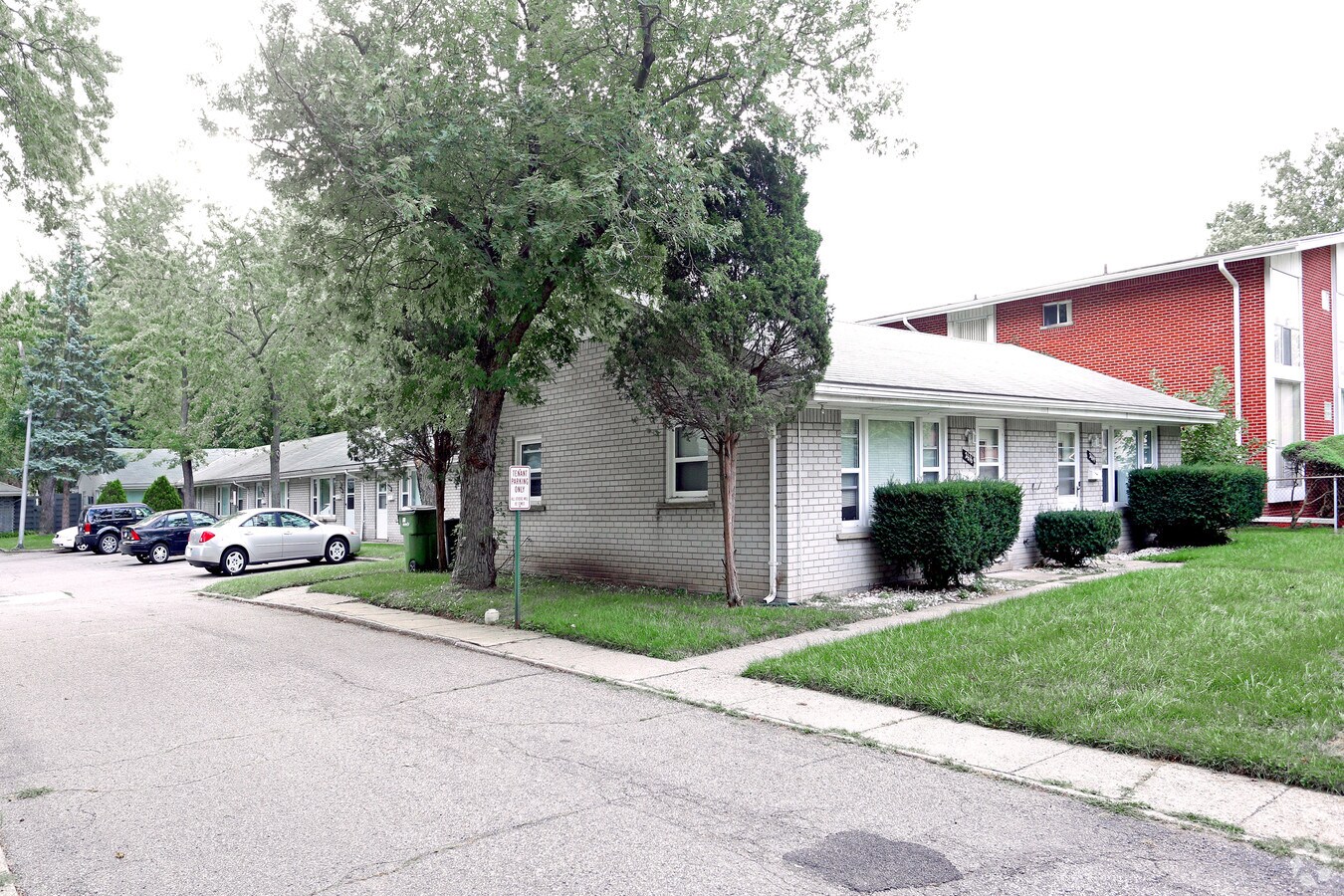 Photo - 2614 Galpin Ave Apartments