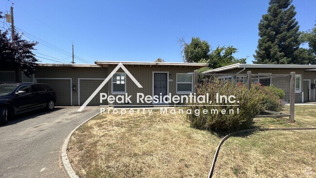 Building Photo - The Cottages - 2060-2088 15th Ave Unit 2068 Rental