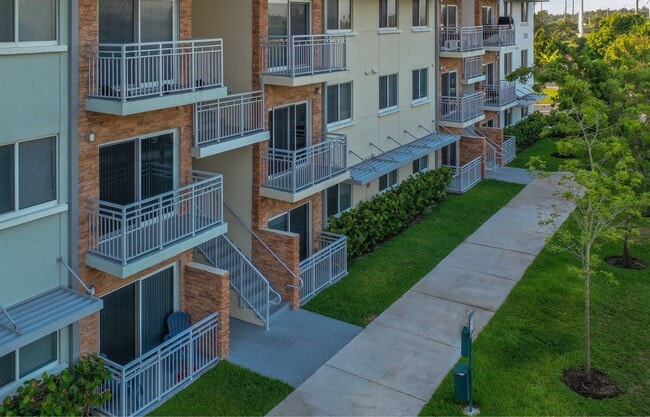 Photo - Village at Coral Reef