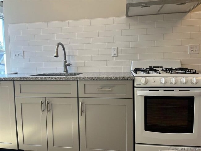 Photo - 95 Fern St Unit 6