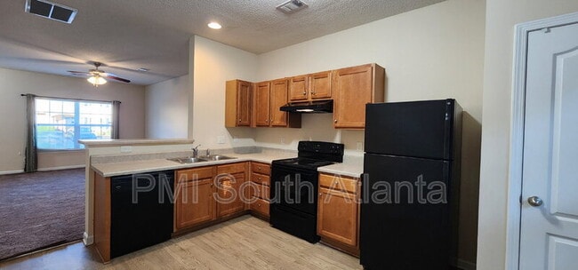 Photo - 6864 Mountain Cir