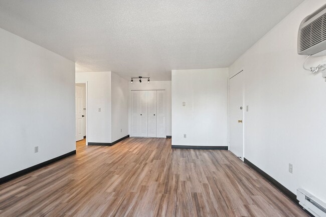 Cedar Grove Apartments