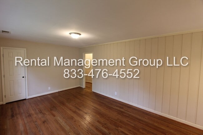 Photo - New On The Market with GREAT FEATURES! Better Hurry To See This One!!