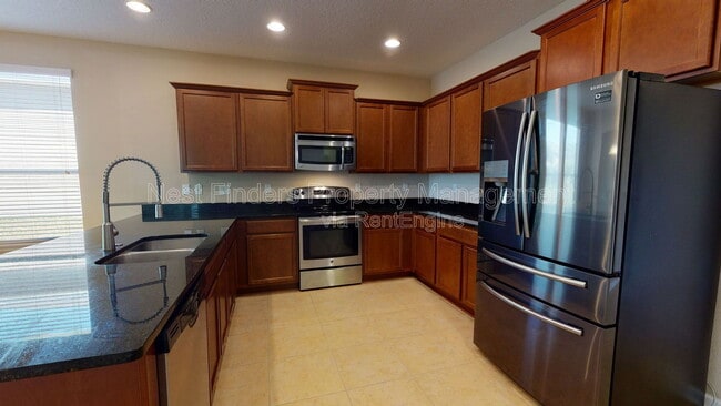 Building Photo - 15858 Lexington Park Blvd