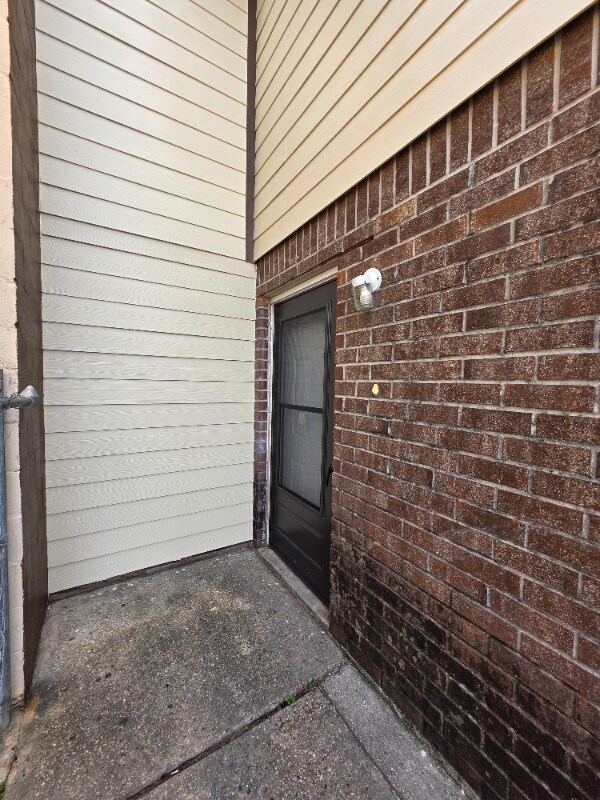 Photo - 7831 Sail St
