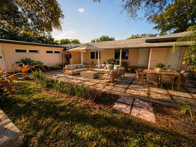 Photo - 2016-2018 NE 14th Ct Unidad 2018