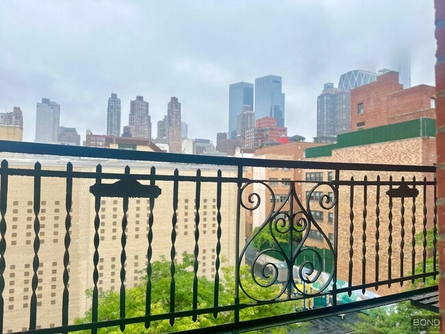 Photo - 438 W 52nd St Apartment Unit 12E