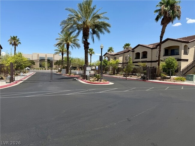 Photo - 2291 W Horizon Ridge Pkwy Unit 6231