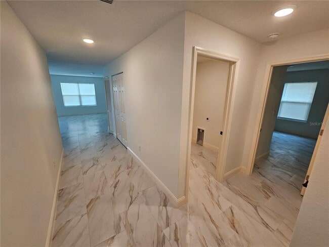 Photo - 1640 Strathmore Cir
