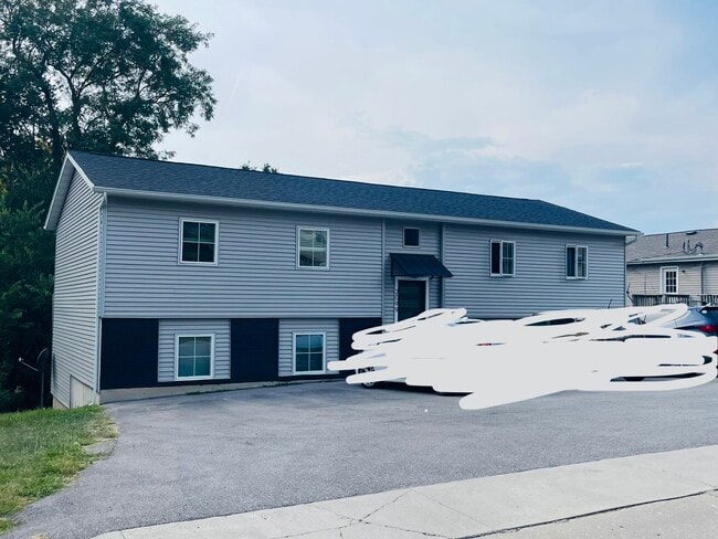 Building Photo - 2099 Vienna Rd Unit 2099 Vienna Road C