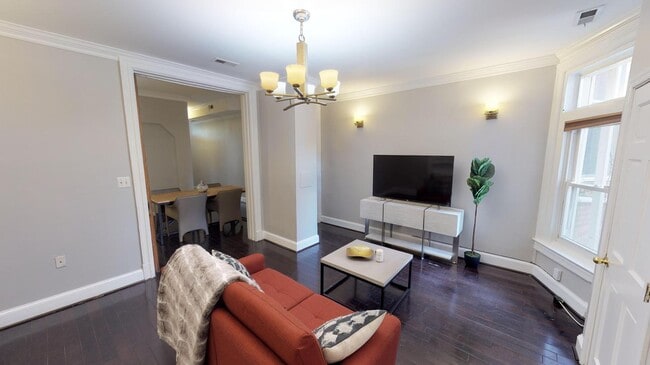 Building Photo - 2411 First St NW Rental