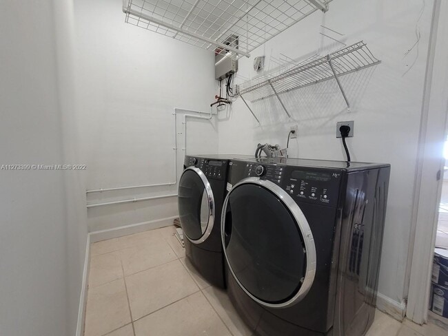 Photo - 1150 SW 154th Ave