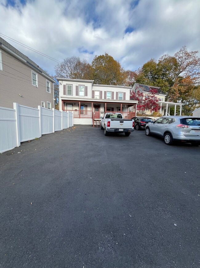 Photo - 33 White St Unit 33 B