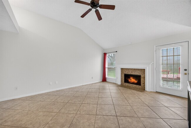 Photo - 1035 Cascade Creek Dr